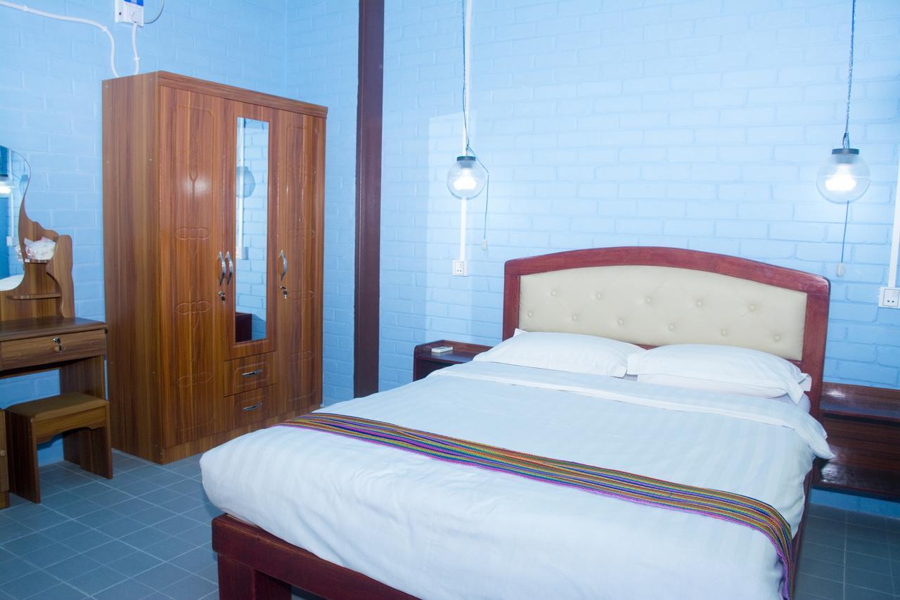 Wun Tawp Garden Hotel Myitkyinā Extérieur photo
