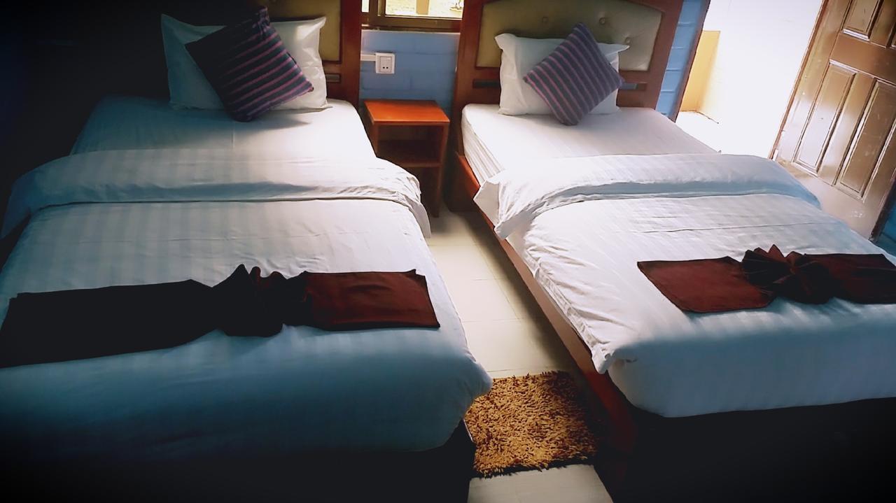 Wun Tawp Garden Hotel Myitkyinā Extérieur photo