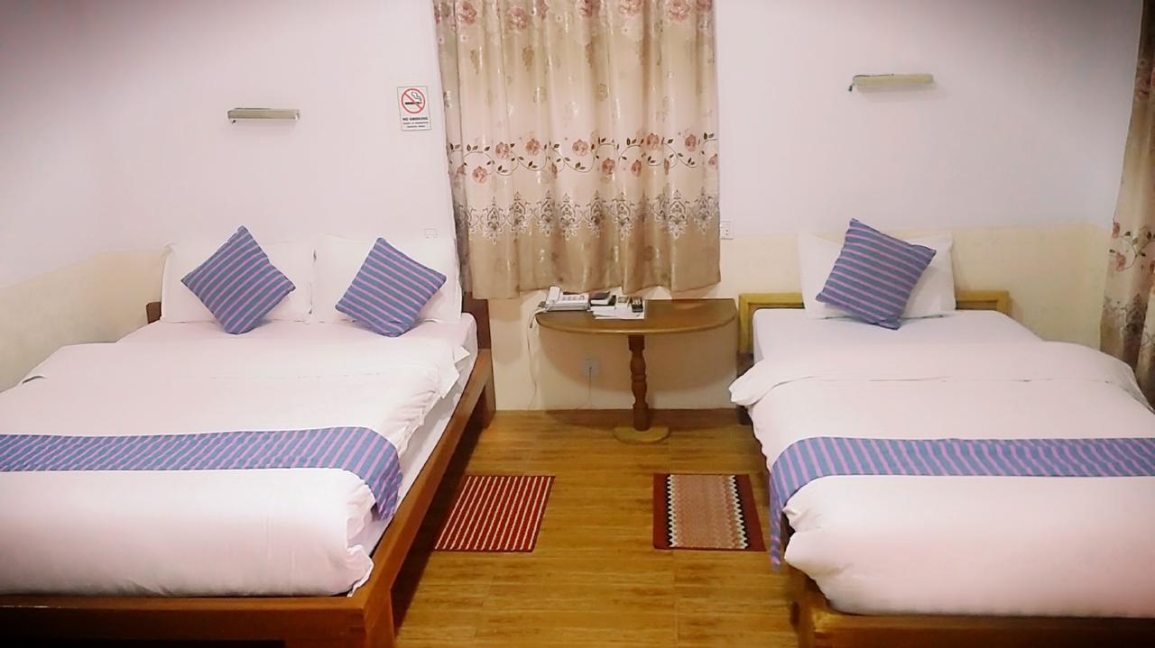 Wun Tawp Garden Hotel Myitkyinā Extérieur photo